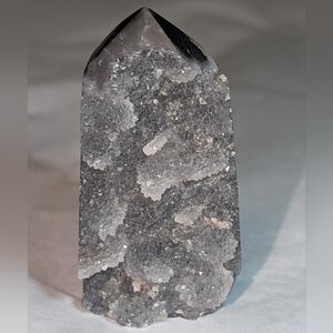 Quartz On Chalcedony Tower
